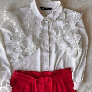 ZARA White Ruffle Blouse – Elegant & Feminine - Size L